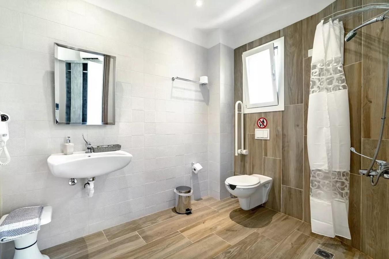 Blue Star Aparthotel Nydri  Eksteriør billede